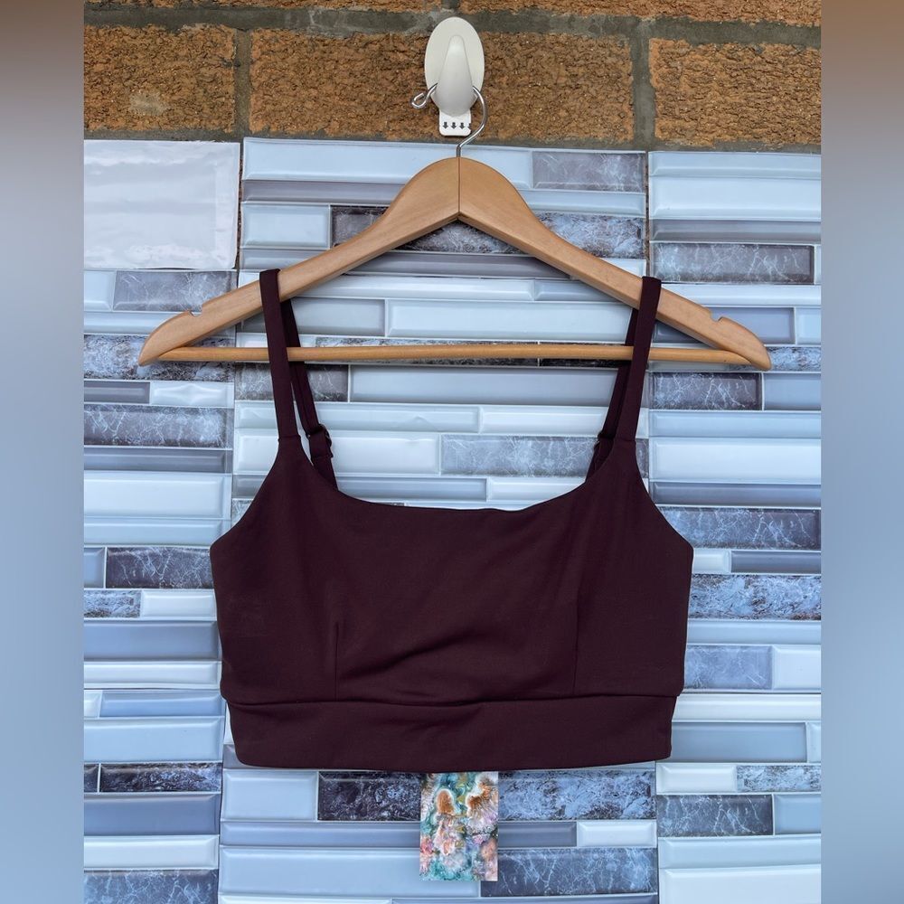 balance athletica top size small